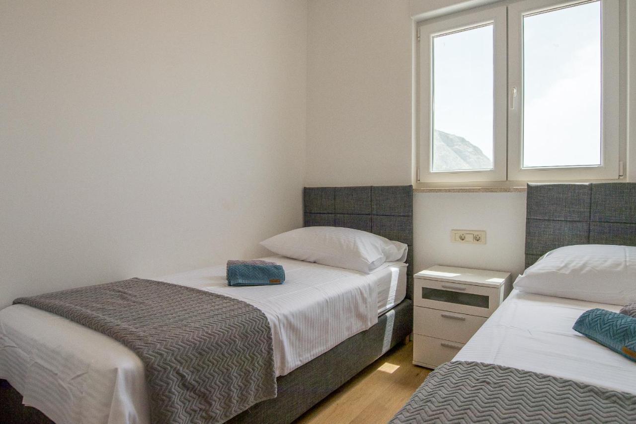 Residence Ivano Makarska Buitenkant foto